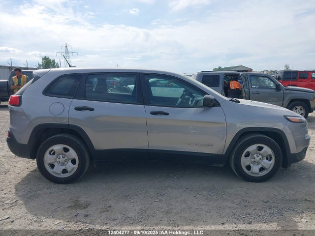 Jeep Cherokee 2015 1C4PJLAB4FW672047 Image 14
