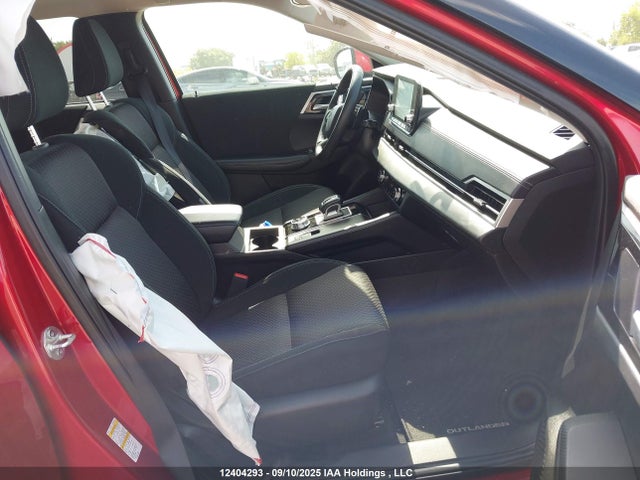JA4J4VA80RZ614141 Mitsubishi Outlander