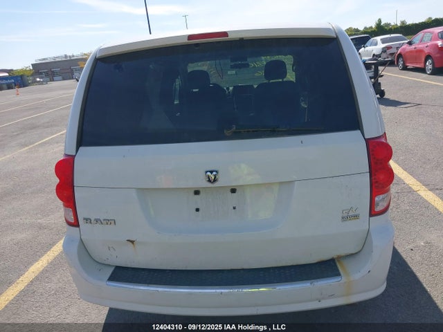 RAM Cargo Van 2014 2C4JRGAG0ER177286 Image 17
