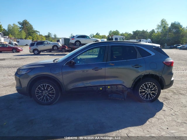1FMCU0E18SUA74566 Ford dura pfi atk