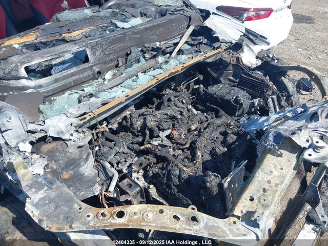 5TDLZRBH2NS166633 Toyota Highlander Xse