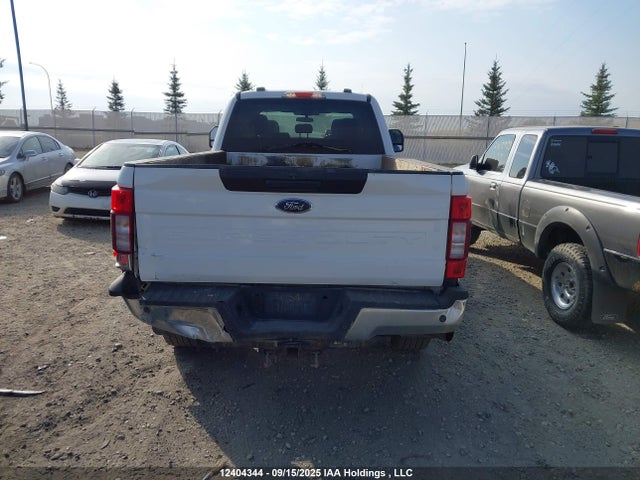 1FT8W3B67LEC34258 Ford F-350 Xlt