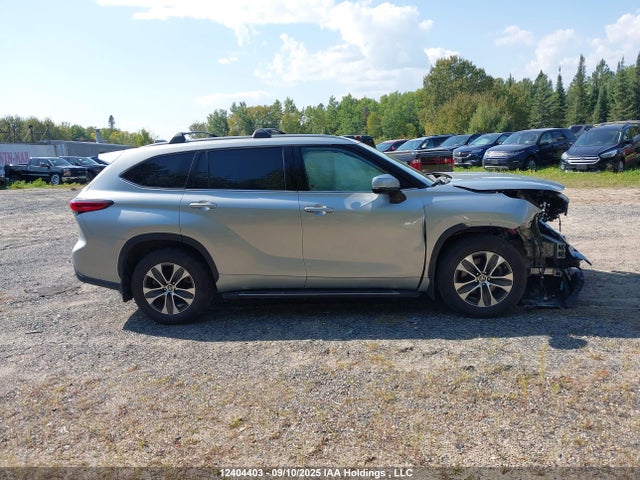 5TDGZRBH8NS224326 Toyota 2gr-fks