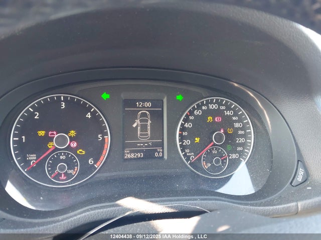 1VWBV7A32FC054741 Volkswagen Passat
