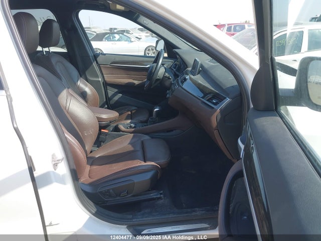 BMW X1 2018 WBXHT3C33J5K26686 Image 5