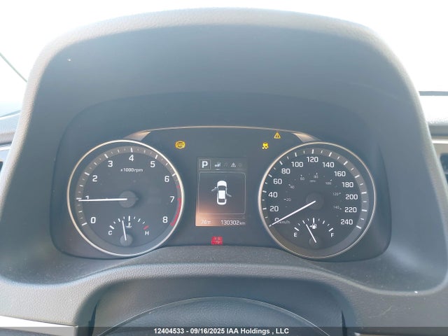 KMHD84LF3HU167129 Hyundai Elantra