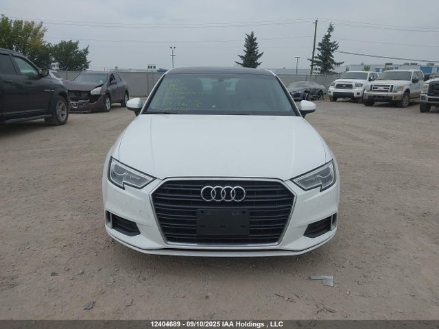 Audi A3 2018 WAUAUGFF5J1066064 Image 13