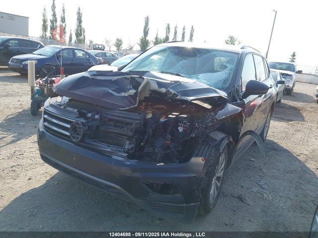 Volkswagen 2019 2019 3VV0B7AX5KM149875 Image 2
