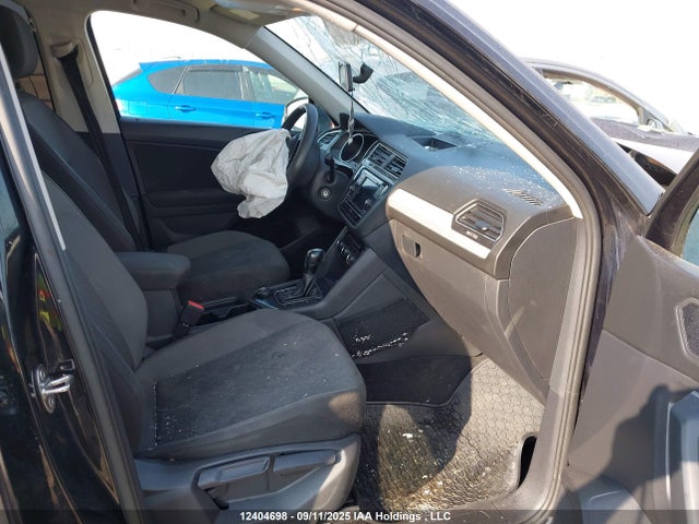 Volkswagen 2019 2019 3VV0B7AX5KM149875 Image 5