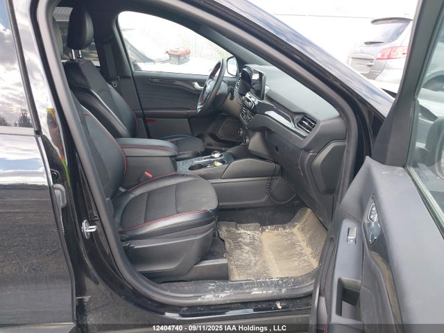 1FMCU9MZ6PUA45084 Ford dura d4 ivct atk