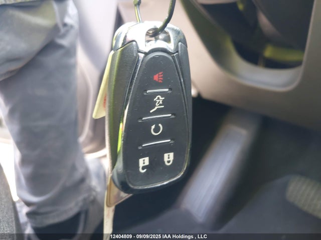 Chevrolet lyx 2022 3GNAXUEV7NL252003 Image 11