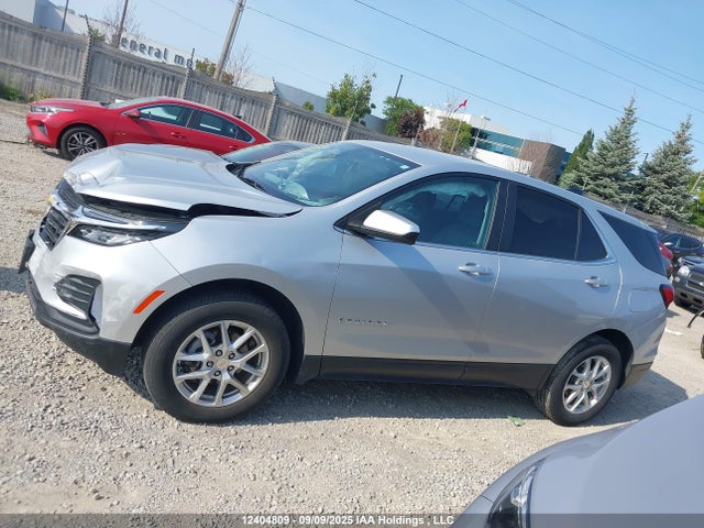 Chevrolet lyx 2022 3GNAXUEV7NL252003 Image 14