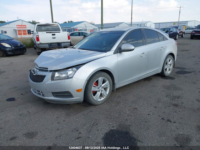 1G1P75SZ5E7402932 Chevrolet luz
