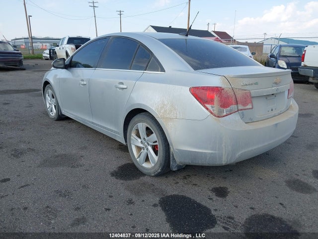 1G1P75SZ5E7402932 Chevrolet luz