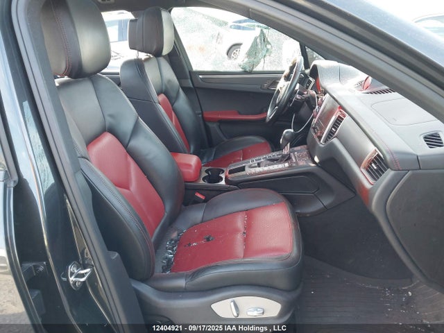 Porsche Macan 2017 WP1AA2A50HLB05833 Image 5
