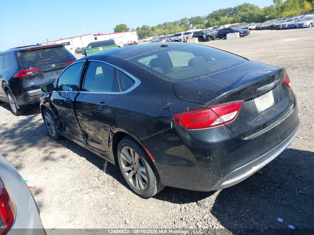1C3CCCABXFN525671 Chrysler 2015