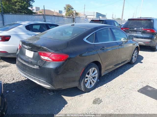 1C3CCCABXFN525671 Chrysler 2015