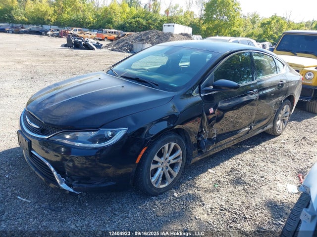 1C3CCCABXFN525671 Chrysler 2015
