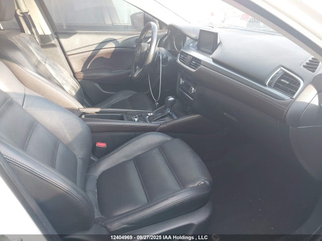JM1GL1W51H1146623 Mazda py