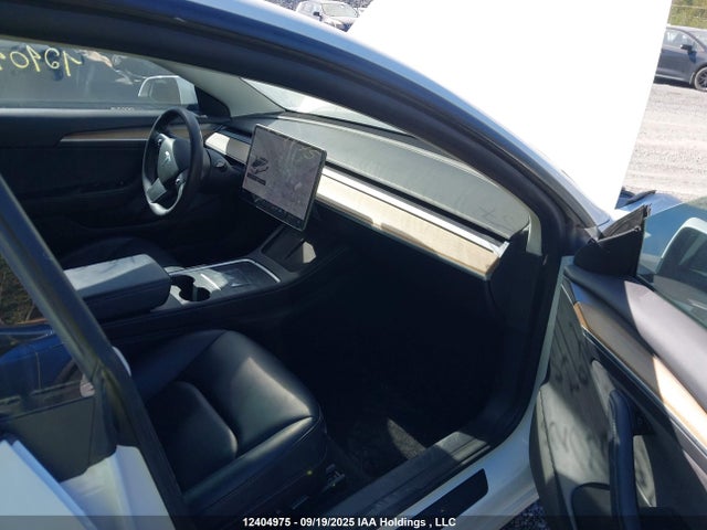 Tesla MODEL 3 2021 5YJ3E1EA8MF973057 Image 5