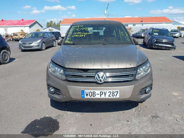 Volkswagen 2015 2015 WVGKV7AX2FW030889 Image 12