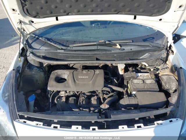 KNADM4A35H6104172 KIA Rio