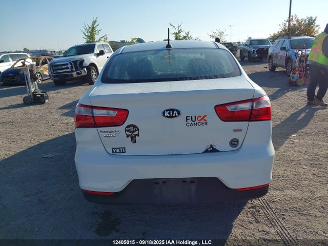 KNADM4A35H6104172 KIA Rio