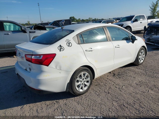 KNADM4A35H6104172 KIA Rio