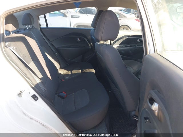 KNADM4A35H6104172 KIA Rio