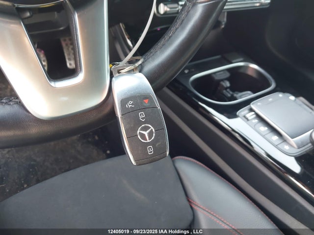 W1K5J4HB5NN299534 Mercedes-Benz m260