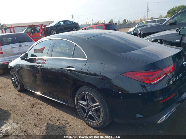 W1K5J4HB5NN299534 Mercedes-Benz m260