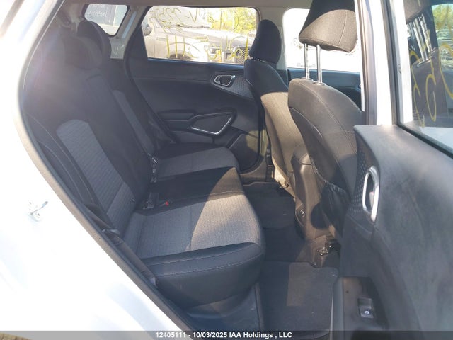 KIA Soul 2024 KNDJ33AU7R7225535 Image 8