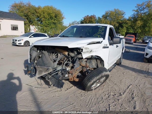 12405216 :رقم المزاد ، 1FTMF1C8XFKE52106 vin ، 2015 Ford F150 مزاد بيع