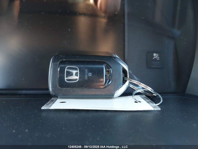 Honda Accord 2014 1HGCR2F95EA810344 Image 11