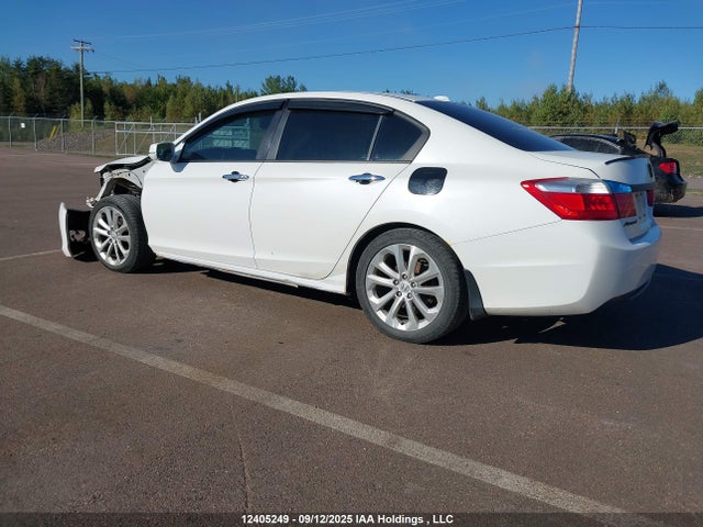 Honda Accord 2014 1HGCR2F95EA810344 Image 3