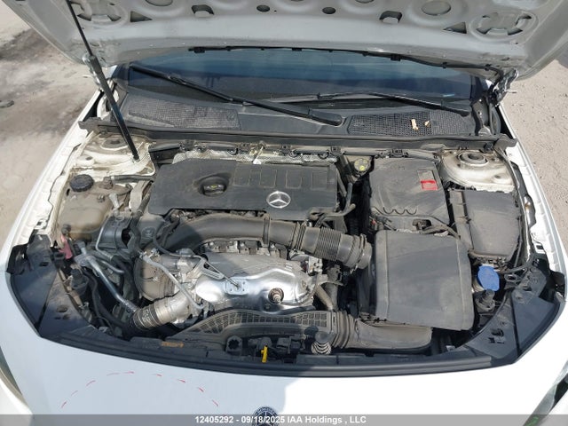 W1K3G4FBXNJ330390 Mercedes-Benz m260