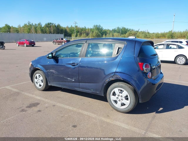 Chevrolet luw 2015 1G1JA6SH3F4199529 Image 3