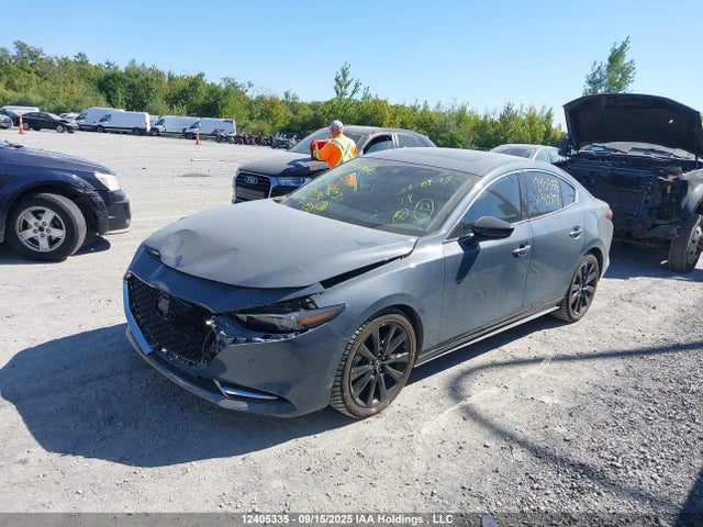 3MZBPBDY6NM310395 Mazda py