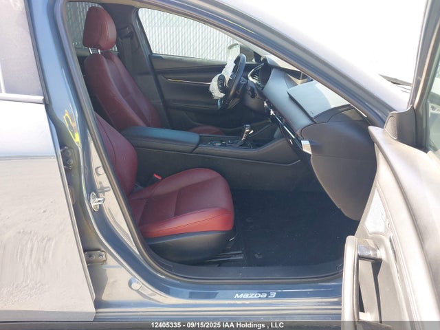 3MZBPBDY6NM310395 Mazda py