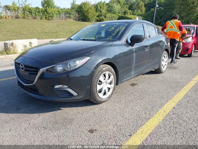 3MZBM1U77FM207143 Mazda pe