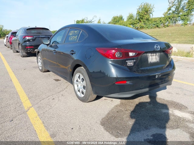 3MZBM1U77FM207143 Mazda pe