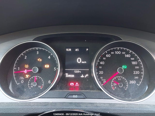 3VW2A7AU5FM022241 Volkswagen Golf