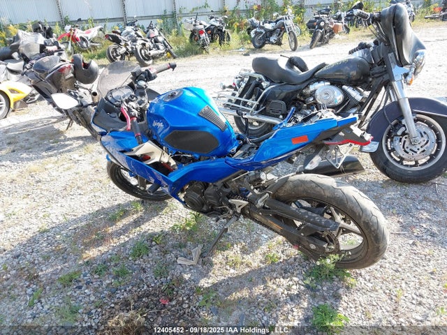 JKAEXKG14JDA10503 Kawasaki 2018
