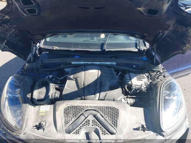 Porsche 2023 2023 WP1AG2A53PLB38158 Image 10