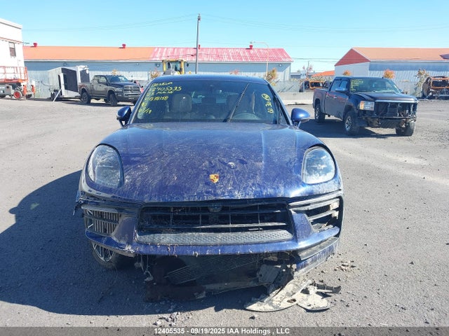 Porsche 2023 2023 WP1AG2A53PLB38158 Image 12
