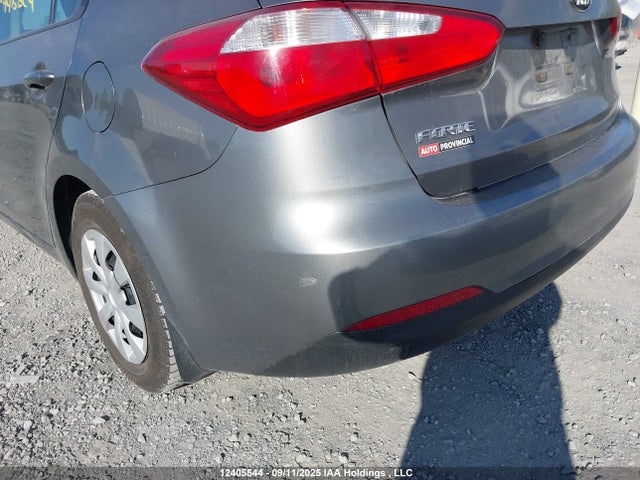KNAFK4A63G5448824 KIA Forte