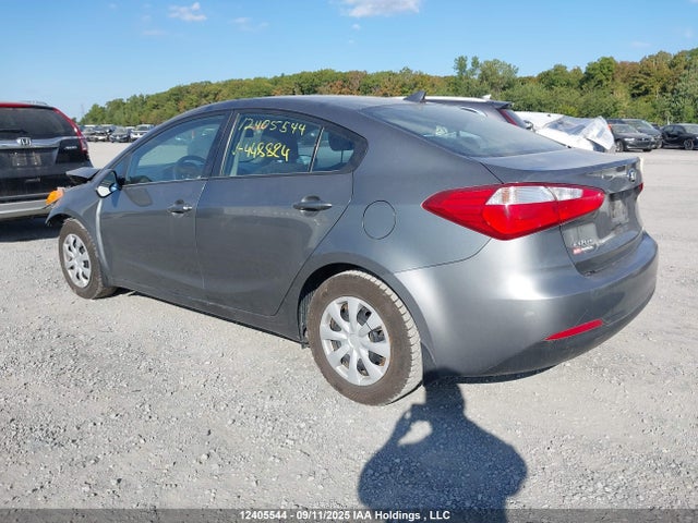 KNAFK4A63G5448824 KIA Forte