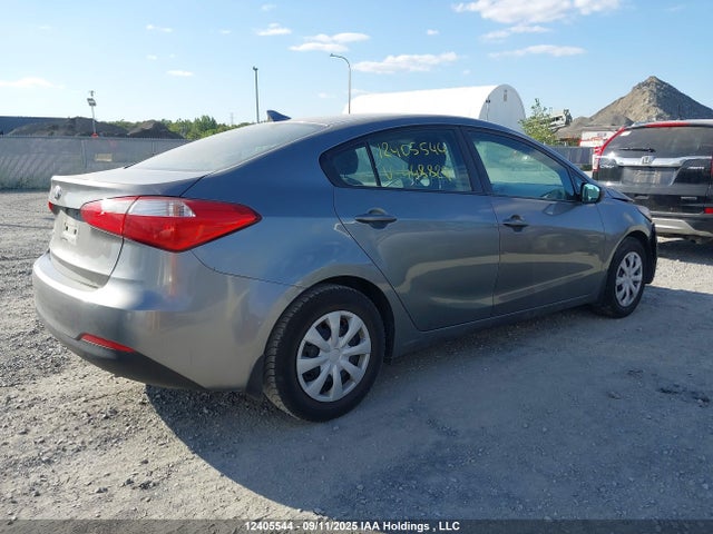 KNAFK4A63G5448824 KIA Forte