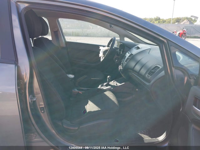 KNAFK4A63G5448824 KIA Forte