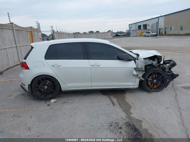 Volkswagen Golf R 2019 WVWWA7AU2KW228972 Image 14